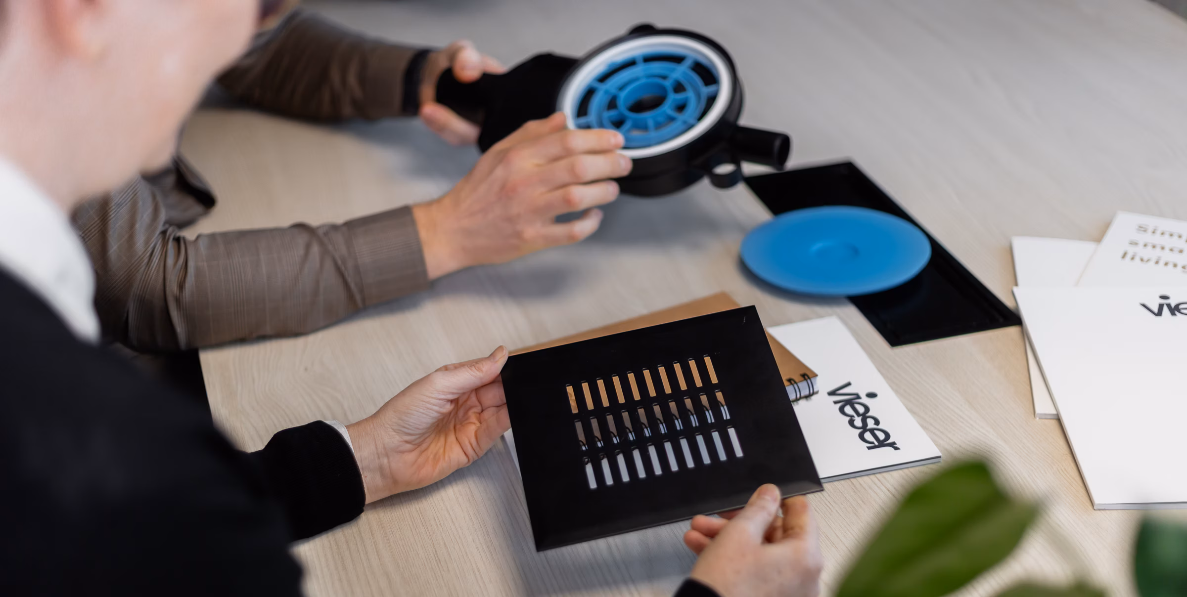 Vieser One -lattiakaivot ja tarvikkeet